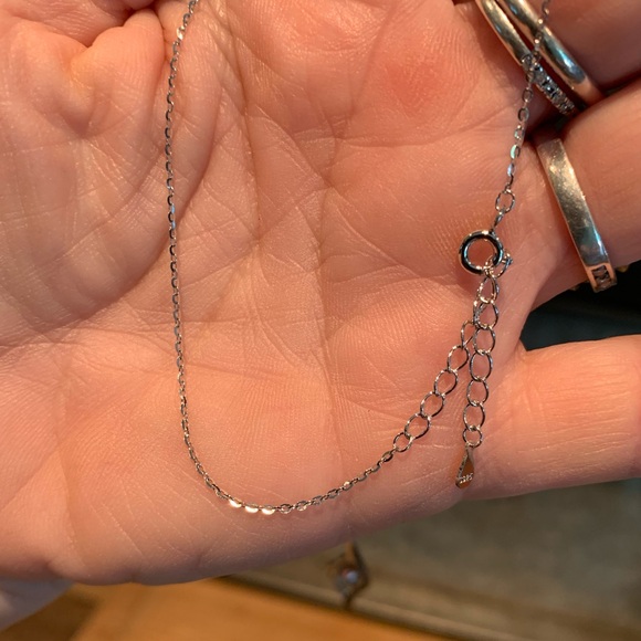 1 ct Moissanite swirl necklace - Picture 3 of 7